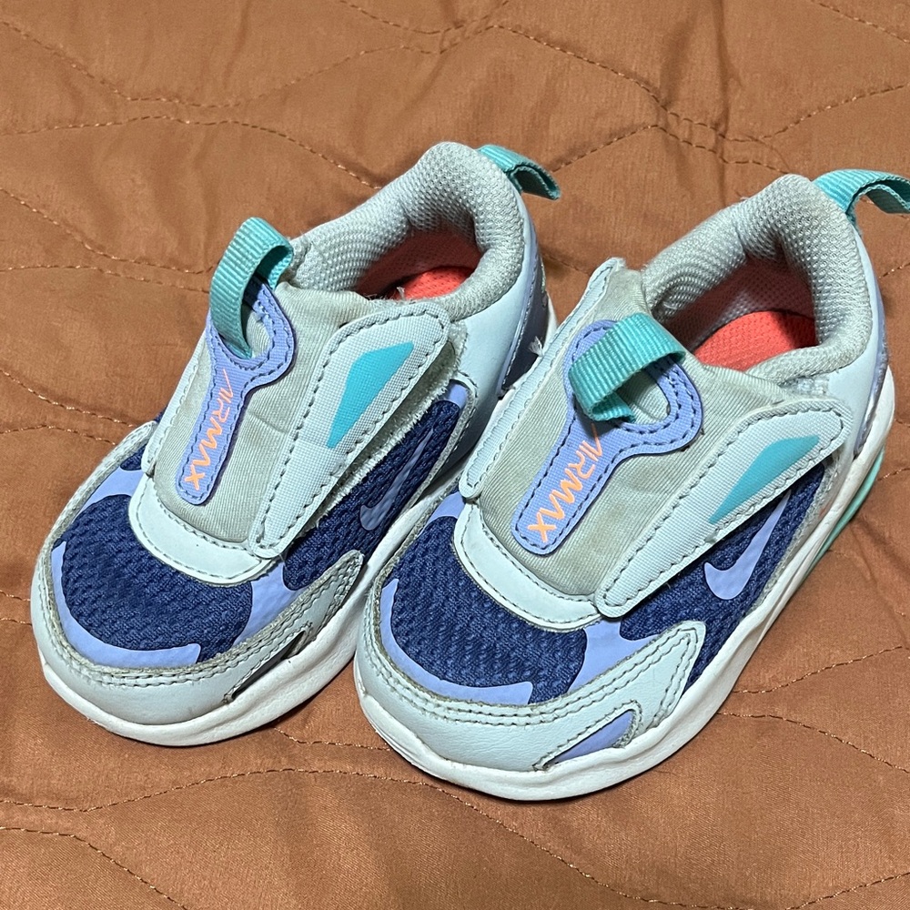 Nike Baby Shoes in Blue and White Baby toddler size 5c